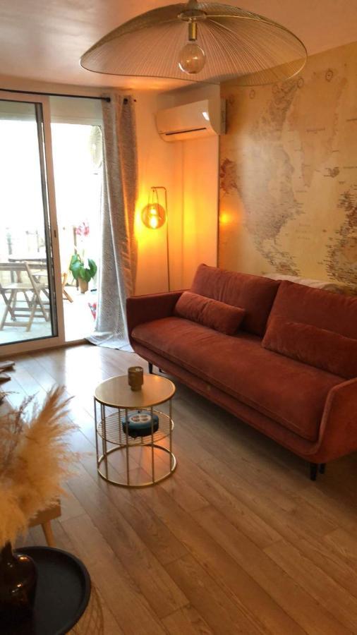 Cosy T2 Avec Terrasse A 5 Min De La Plage Sete Exterior photo